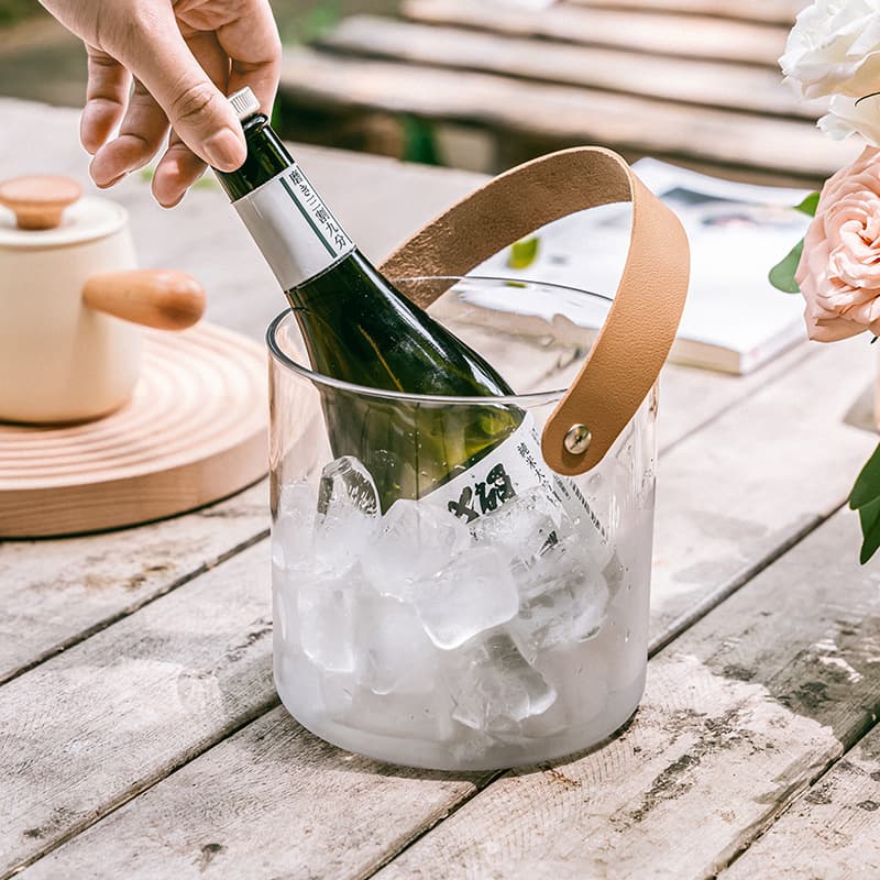 Ins-style Transparent Desktop Trash Can, Multi-functional Storage Bucket with Creative Belt Handles, Popular Ice Bucket and Fruit Basket E18