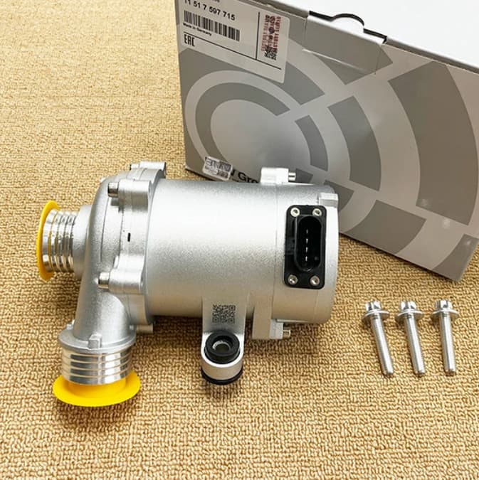 11515A81BE9 Suitable for BMW water pump N20 electronic water pump 11517597715 11517571508