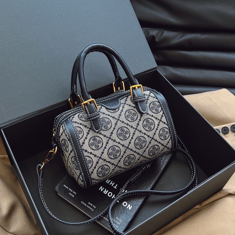 Presbyopia Light Luxury Boston Pillow Bag Handbag for Women 2025 New TB Autumn/Winter High-End Shoulder Crossbody Bag
