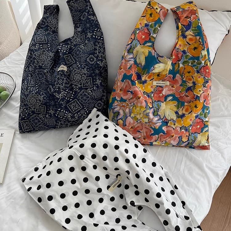 South Korea Ins Thin Cloth Bag Handbag Women's 2025 New Arrival Floral Dot Canvas Bag Large Capacity Tote Bag