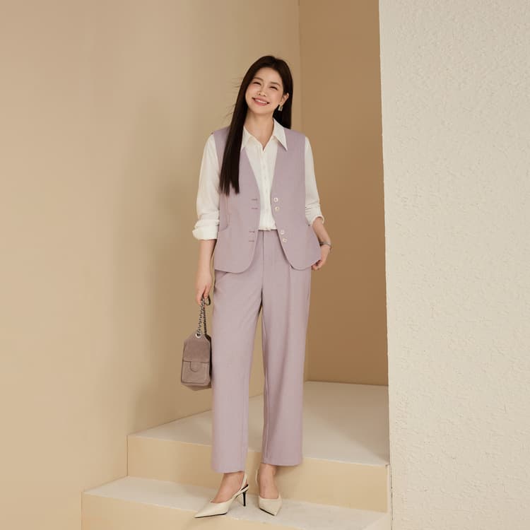 Fashionable and Chic Set: Xianli Xiu Plus Size Women's Simple and Elegant Layered Two-Piece Outfit, New Autumn Style