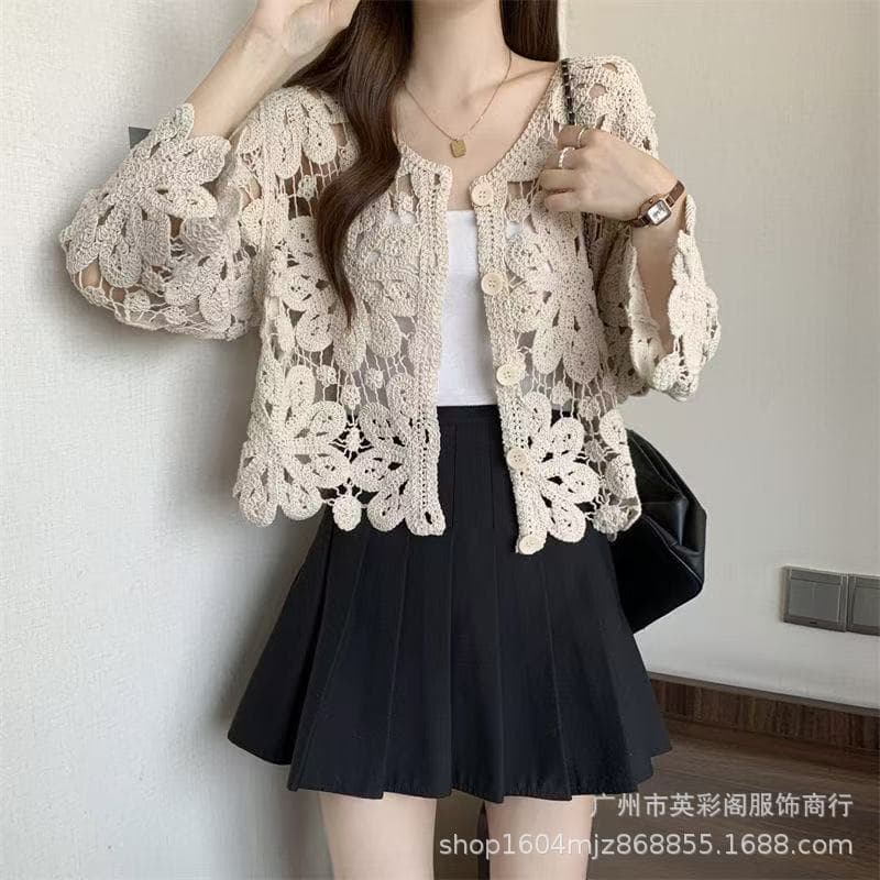 Summer Sweet Hollow Knit Cardigan Women New Korean Embroidery Design Long Sleeve Open Front Short Top