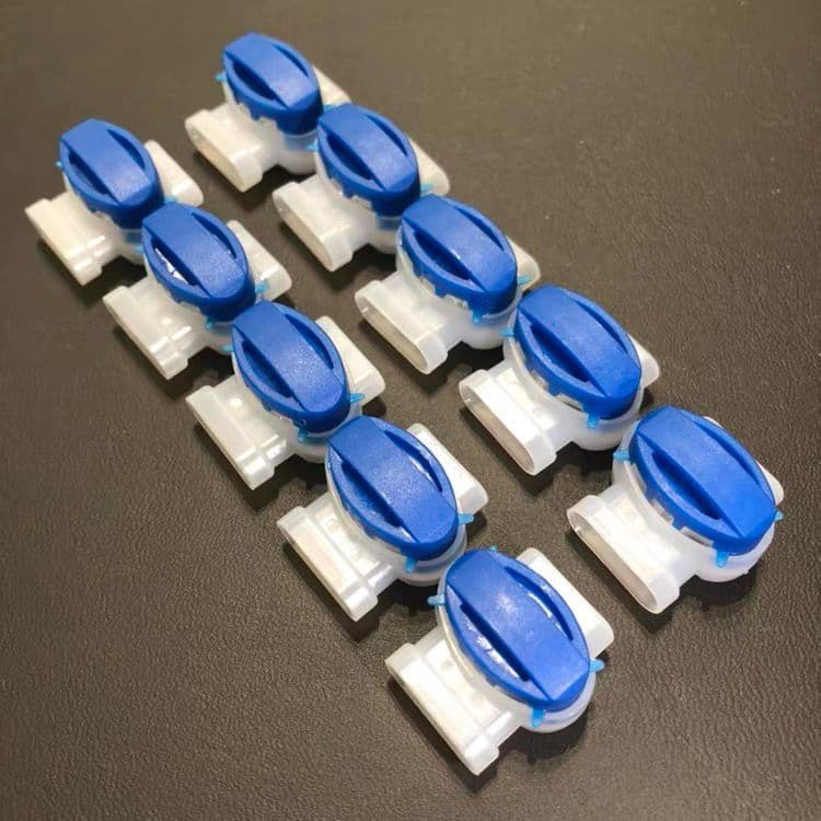 Lawn mower blue-white automatic waterproof 3-hole wire connector 314 terminal for grass border connection