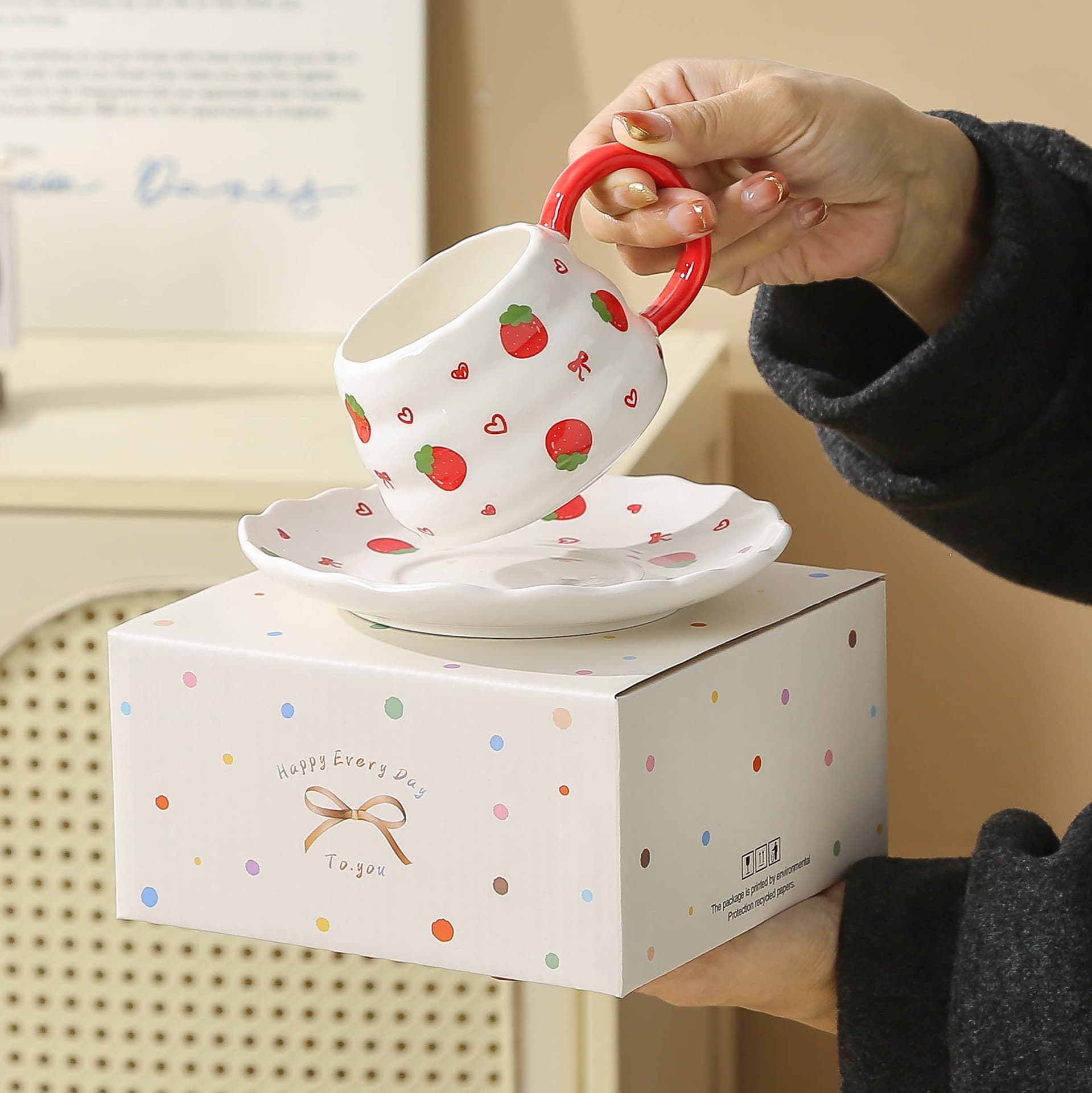 Cute Fruit Ceramic Cup and Saucer Gift Set High-End Mug Souvenir for Girlfriend Women Afternoon Tea Set