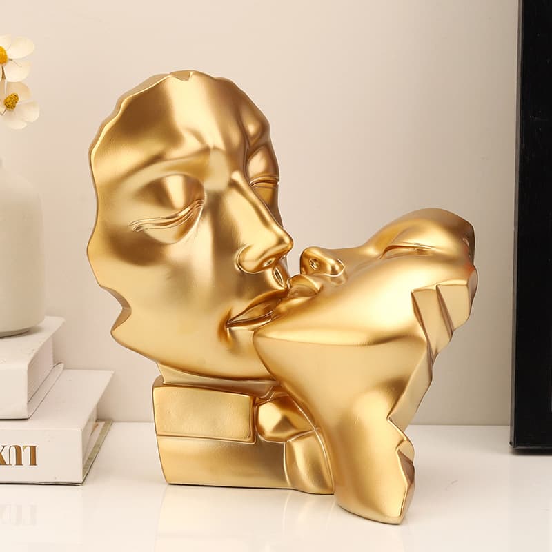 European Luxury Abstract Art Couple Kissing Sculpture Home Living Room Wine Cabinet TV Cabinet Decoration