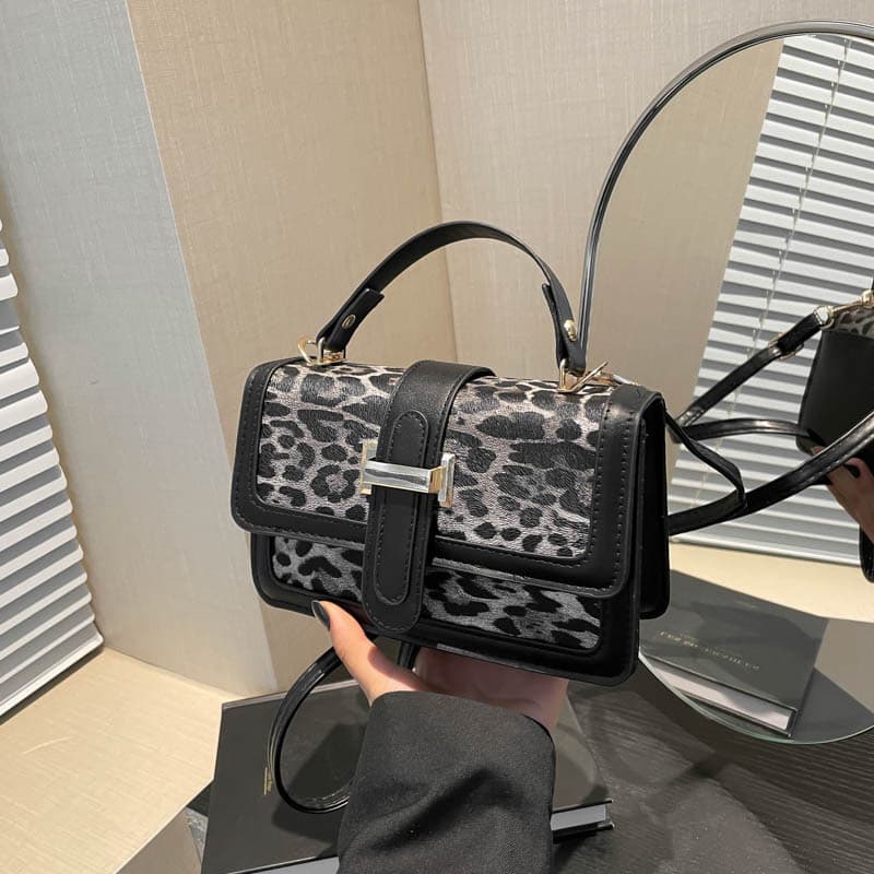 2024 Autumn/Winter New High-End Printed Bag Women's Trendy Versatile Shoulder Crossbody Handbag Small Square Bag