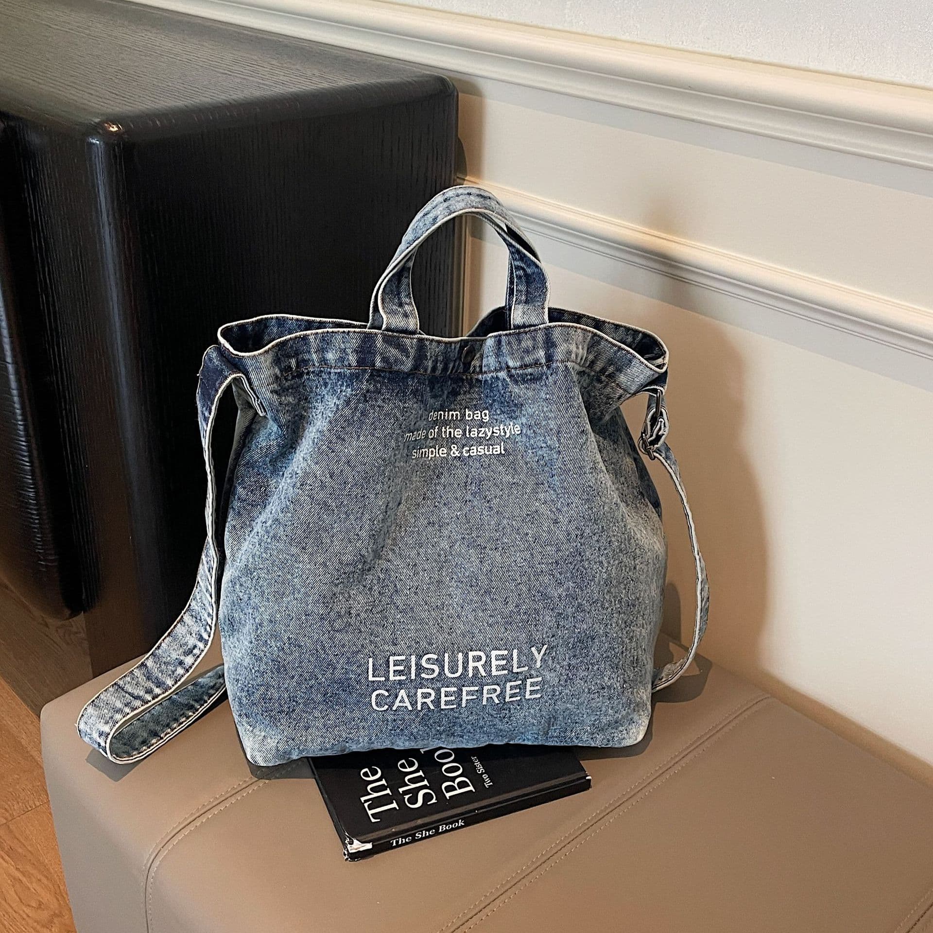 Denim Bag for Women 2025 New Fashion Versatile Letter Single Shoulder Crossbody Bag Large Capacity Commuter Tote Bag