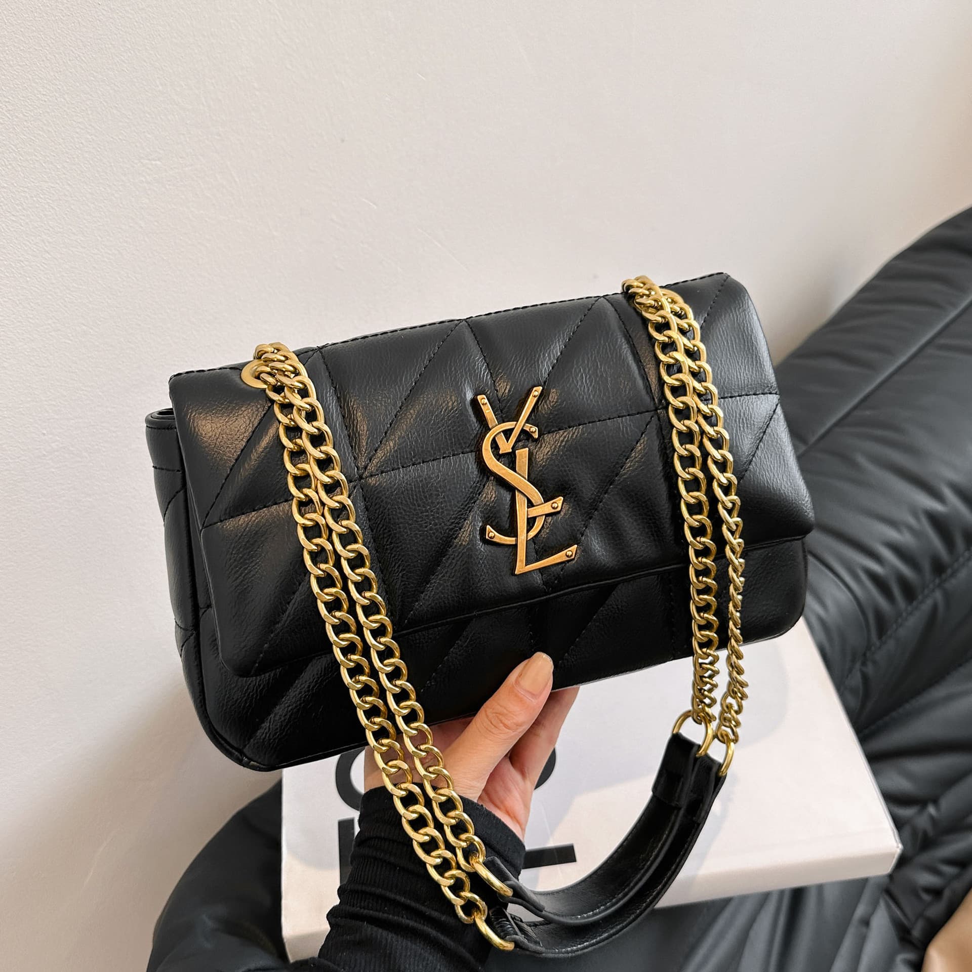 Women's Bag 2026 Spring Summer New Premium Quilted Bag Chanel Style Textured Chain Bag Shoulder Crossbody Bag Trendy