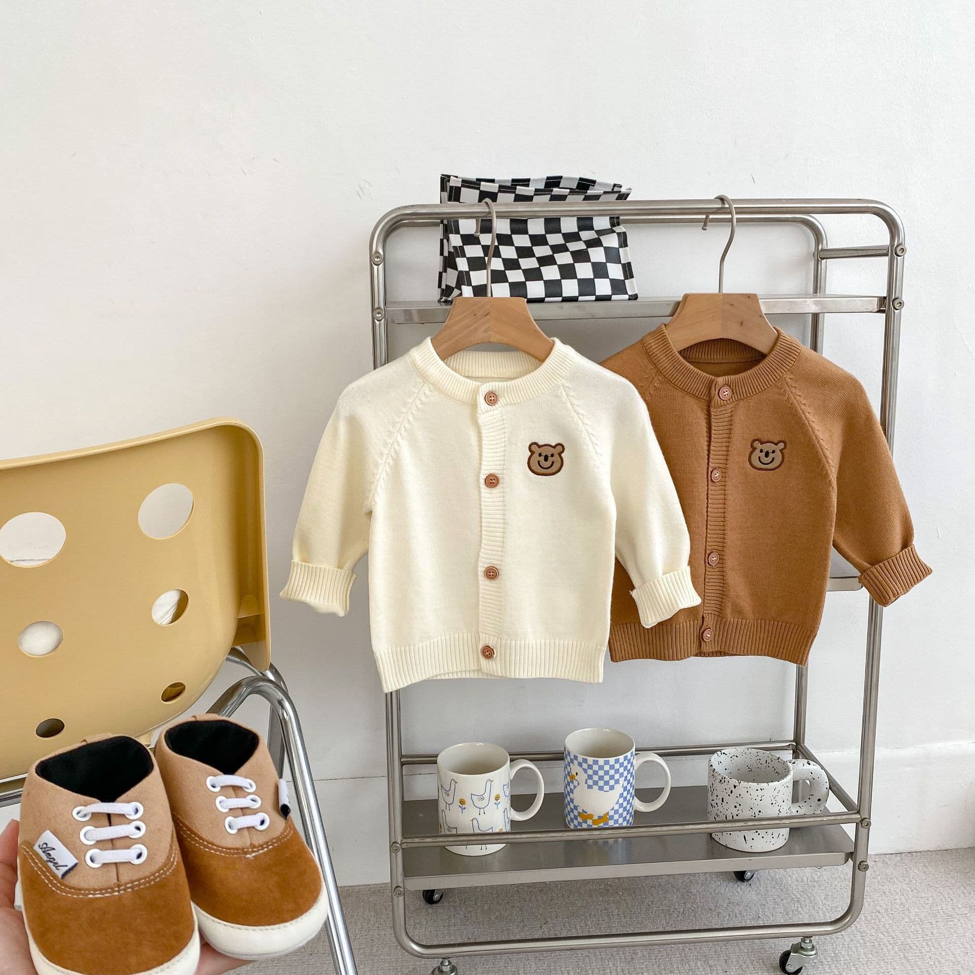 New Autumn Baby Clothes Baby Coat Bear Embroidery Cardigan Versatile Soft Knitted Sweater Top