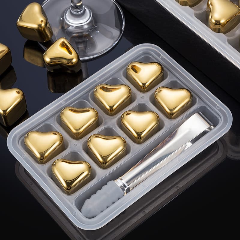 304 Heart-shaped Gold Stainless Steel Ice Cubes Vacuum Electroplated Titanium Ice Pellets for Chilling Drinks and Cold Compress Luxury