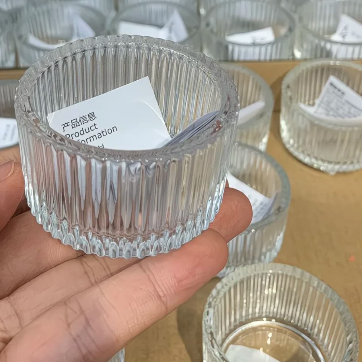 Simple Striped Aromatherapy Candle Holder Cup, Vertical Striped Glass Candle Cup for Candlelight Dinner, Scented Candle Cup