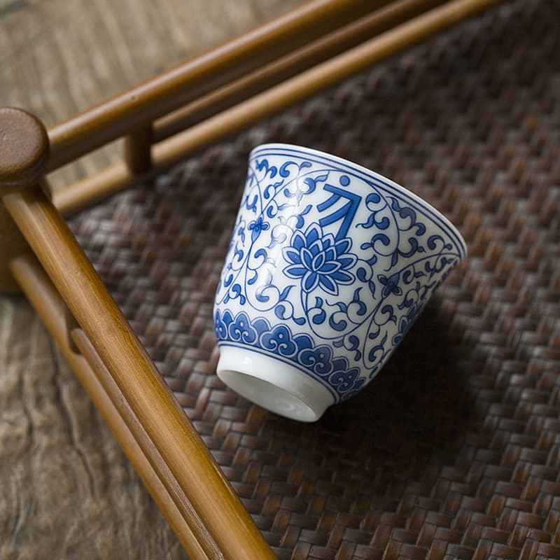 Dehua White Porcelain Tea Set Lard Jade Porcelain Teacup Blue and White Tasting Cup Full Color Gongfu Tea Aroma Cup Master Cup