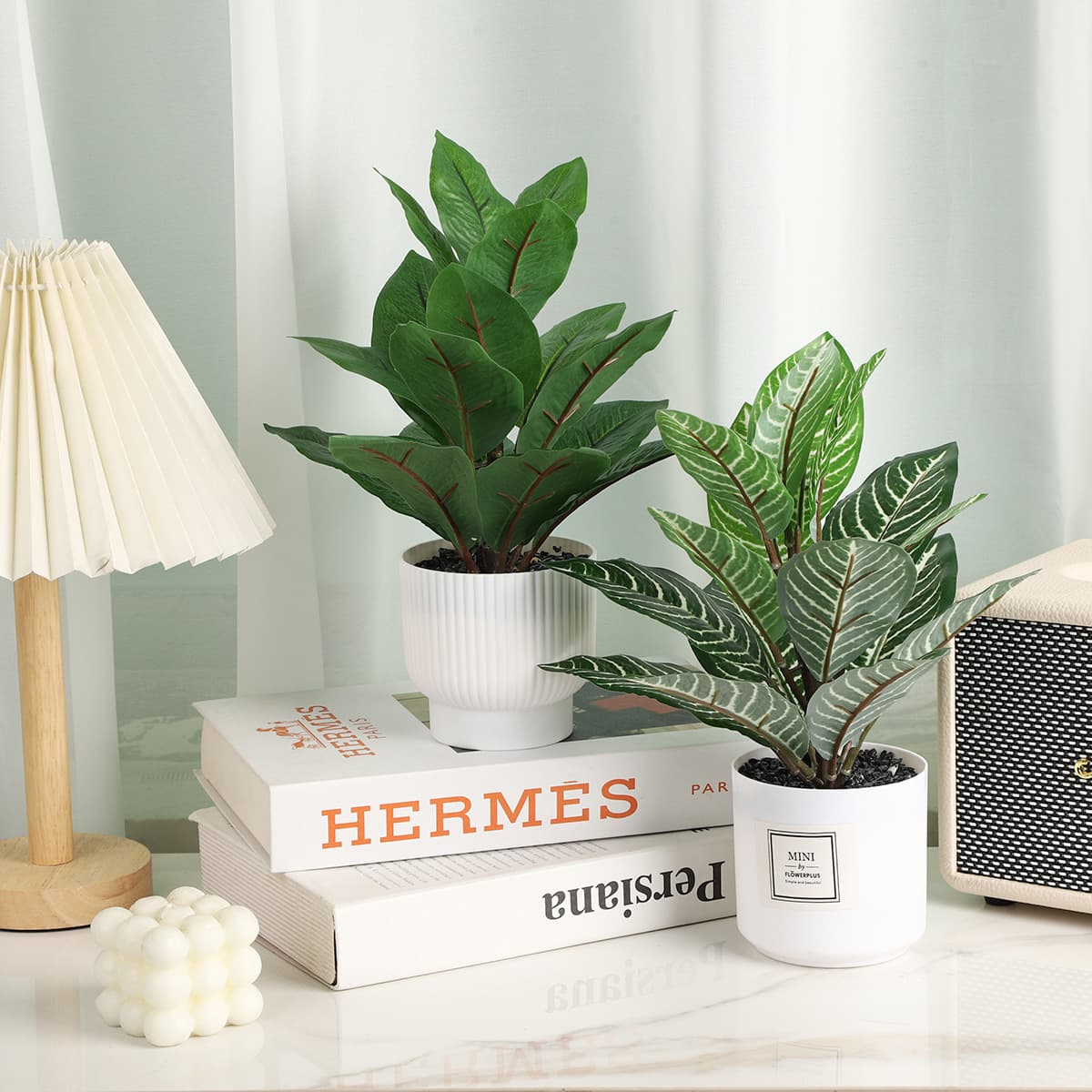 Warm atmosphere ins style bedside B&B decoration bedroom bedside potted green plant ornaments home simulation living room