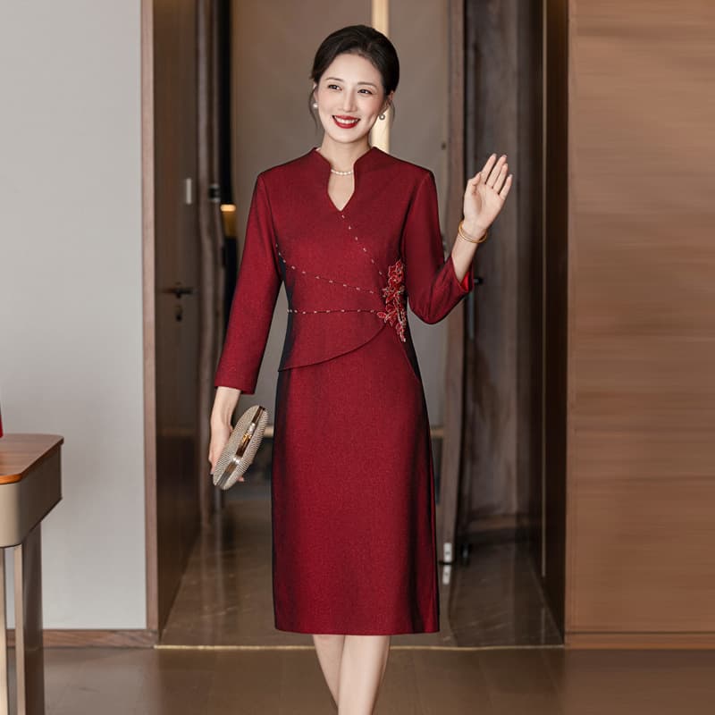 2025 Autumn New Mother's Outfit, Waist Flower Ruffle Wine Red Wedding Dress, Mother-in-Law Formal Dress, One-Piece Drop Shipping