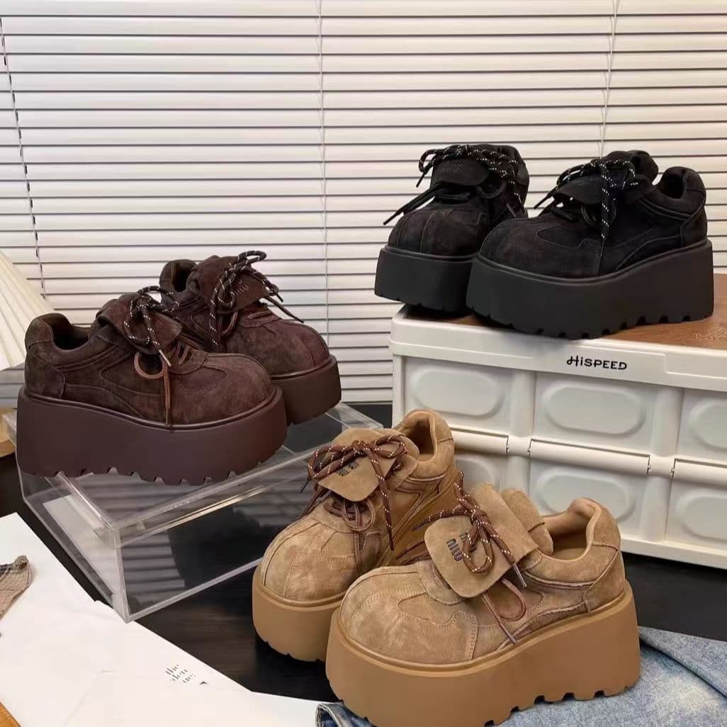 High-End Retro Suede Leather Petite-Friendly 2024 Autumn/Winter Trendy Collar Platform Chunky Casual Loafers