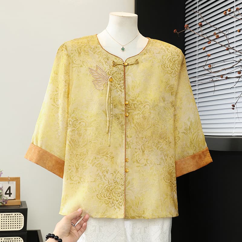 New Chinese summer shirt 2026 middle-aged and elderly women's summer national style tops and small shirts mom's summer clothes