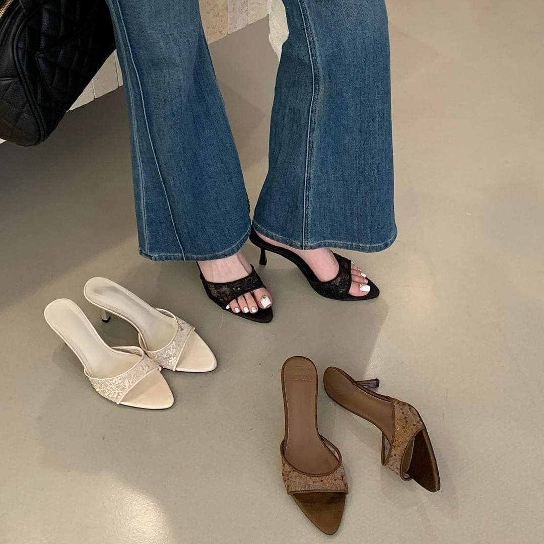 2026 Summer New Lace Open Toe Thin Heel Sandals Women's French Elegant High Heels Versatile Outer Wear Pointed Toe Sandals