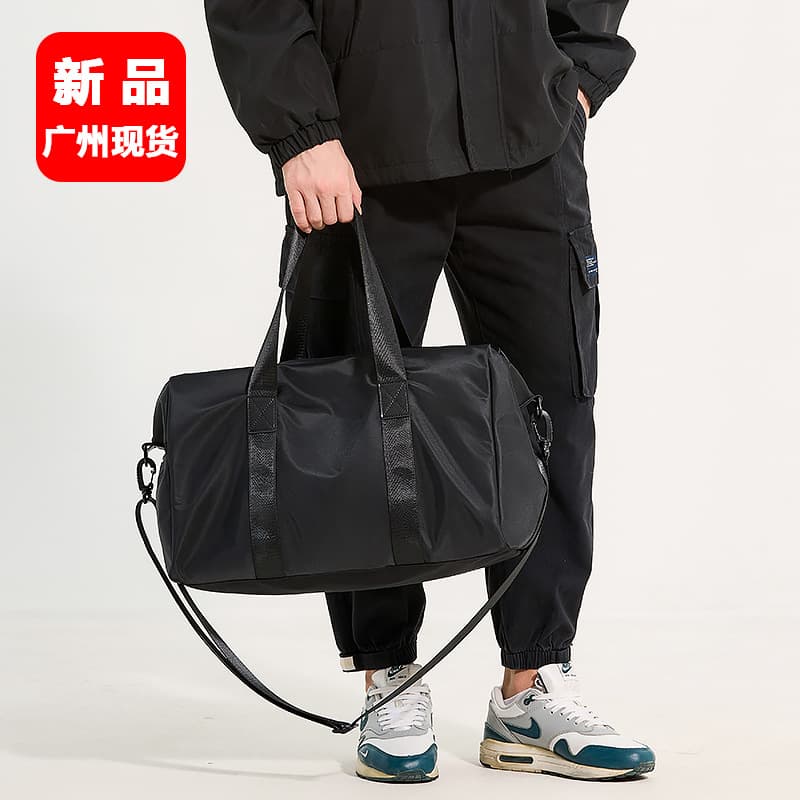 Large Capacity Waterproof Gym Bag Handheld Short Trip Luggage Bag Japanese Style Crossbody Bag Men's Sports Training Swimming Bag Trendy