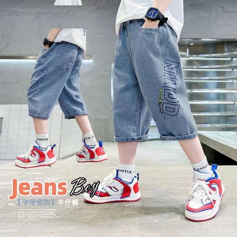 Boys summer denim shorts summer medium and large children's 2026 new children's clothing summer boys medium pants thin style trendy