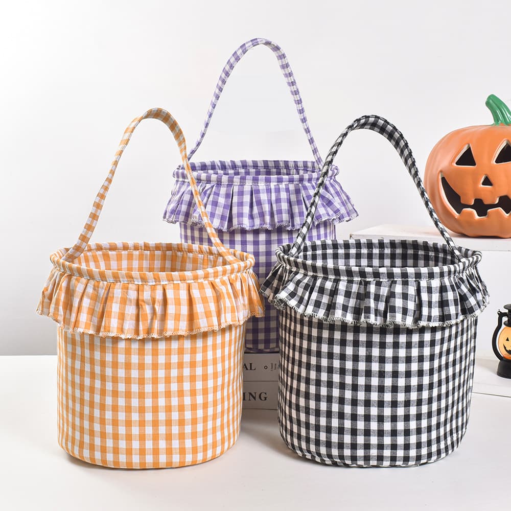 Amazon Halloween Plaid Basket with Tassels Solid Checkered Fabric Handheld Storage Basket Gift Basket Scene Decoration