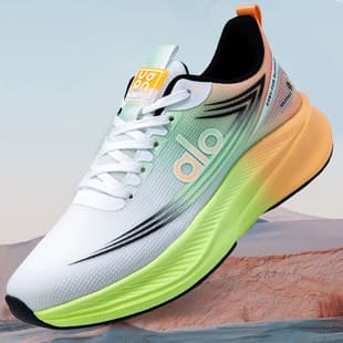 2026 New Sports Shoes Spring Soft Sole White Sneakers Lightweight Mesh Running Dad Shoes Breathable Cushioning Casual Shoes