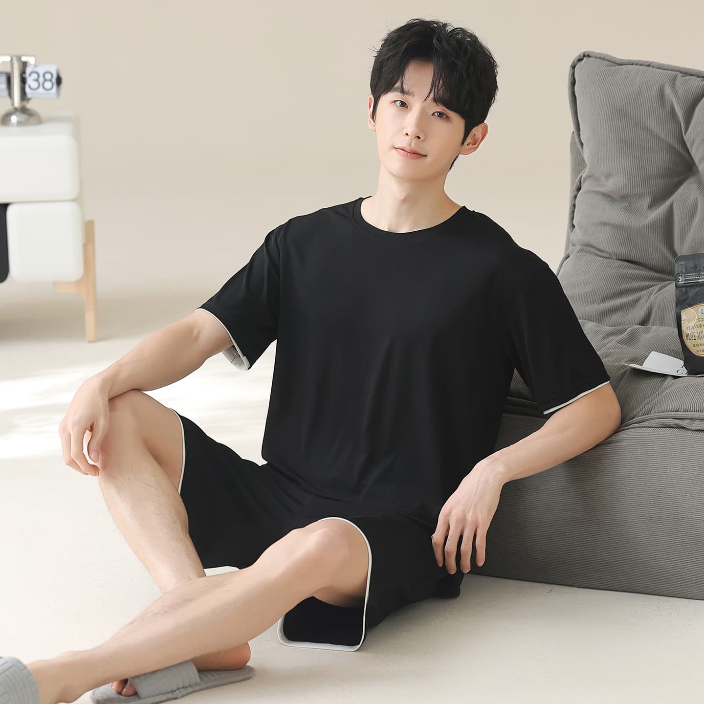 Summer Men's Pajamas Ice Silk Ribbed Sport Casual Shorts Pullover Short Sleeve Wearable Homewear Set