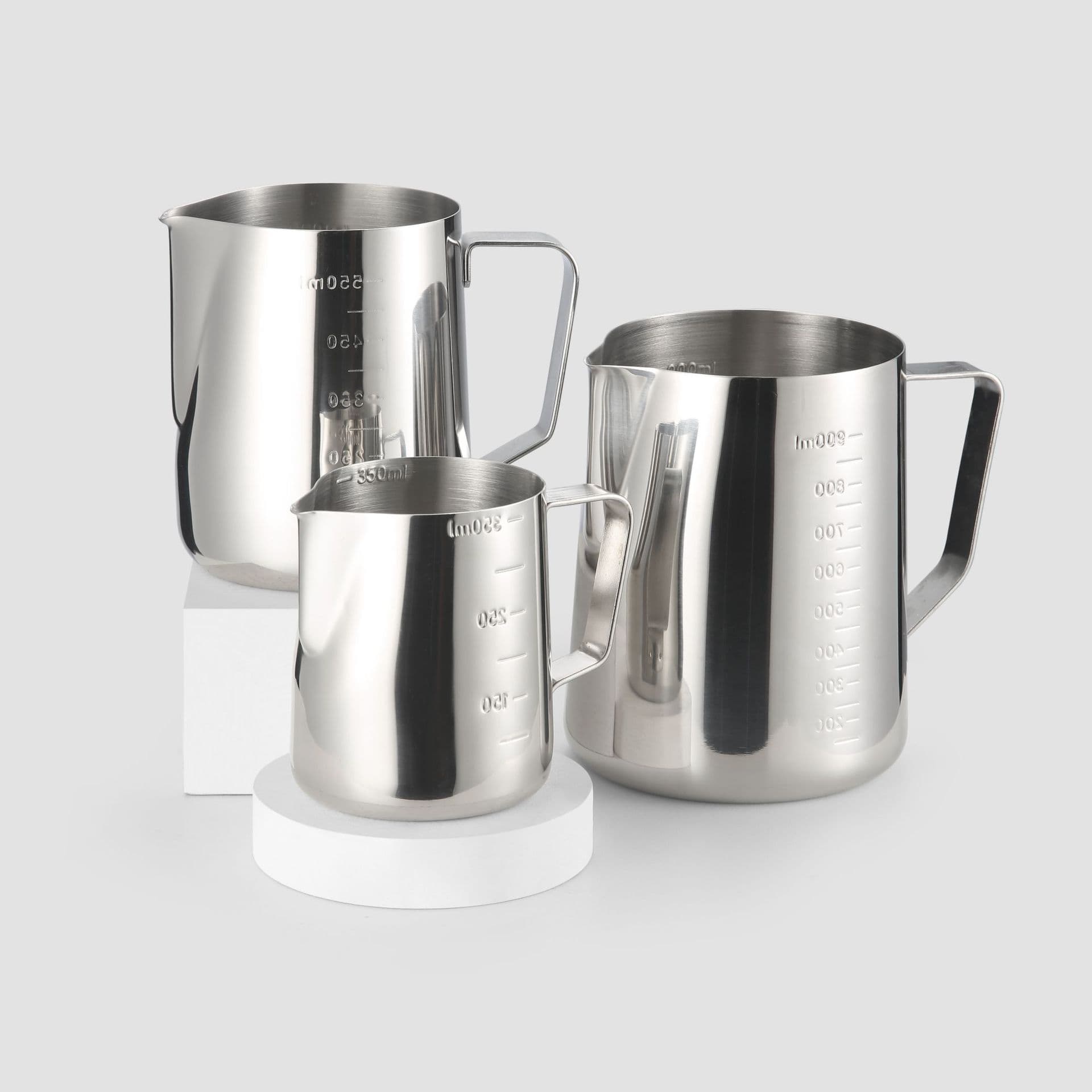 Thickened Stainless Steel Sharp Mouth Latte Art Cup with Scale Outdoor Camping Latte Cylinder Milk Froth Kettle Latte Cup