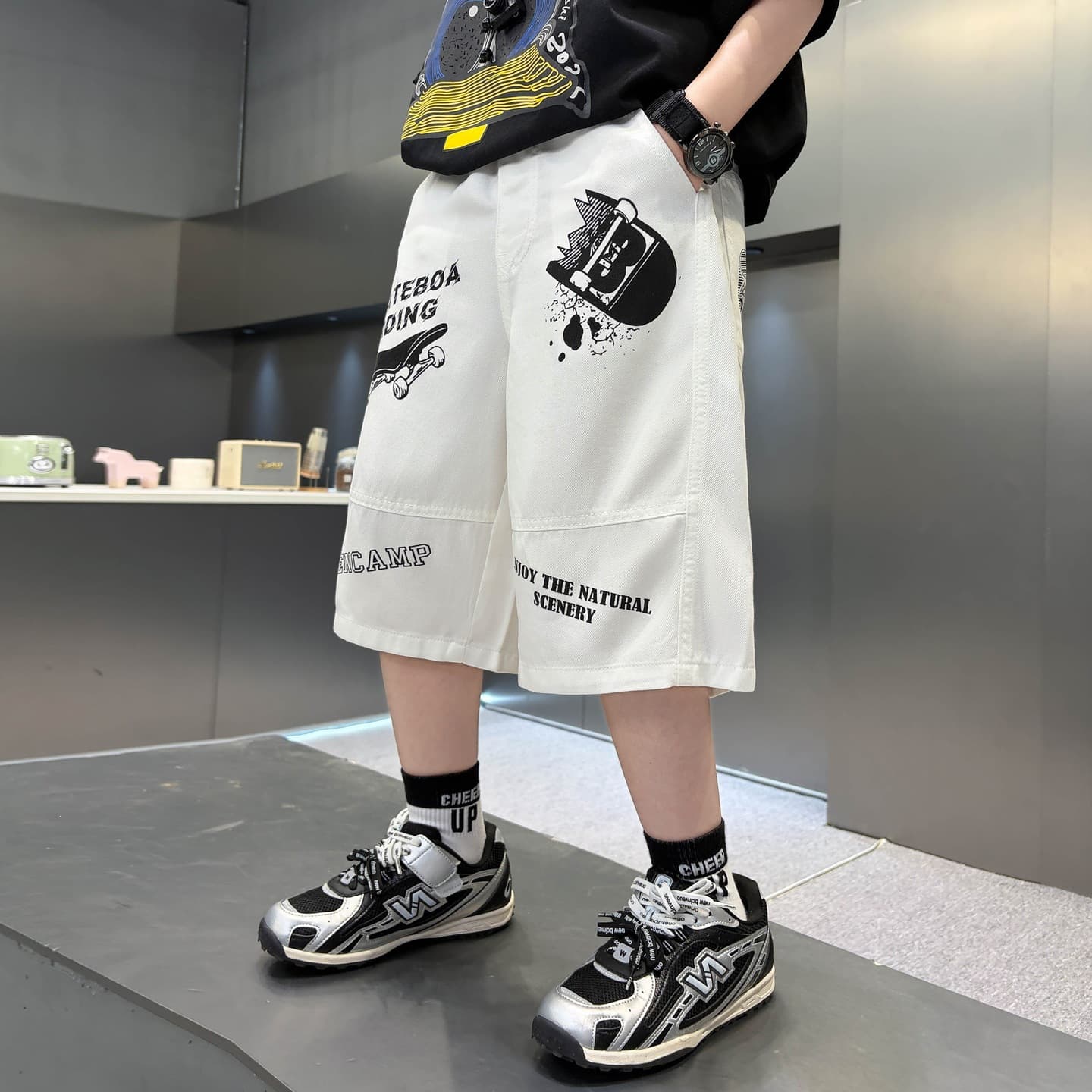 Boys Summer Thin Denim Shorts 2026 New Style Big Kids Summer Wear Boys Mid-Length Casual Five-Point Pants
