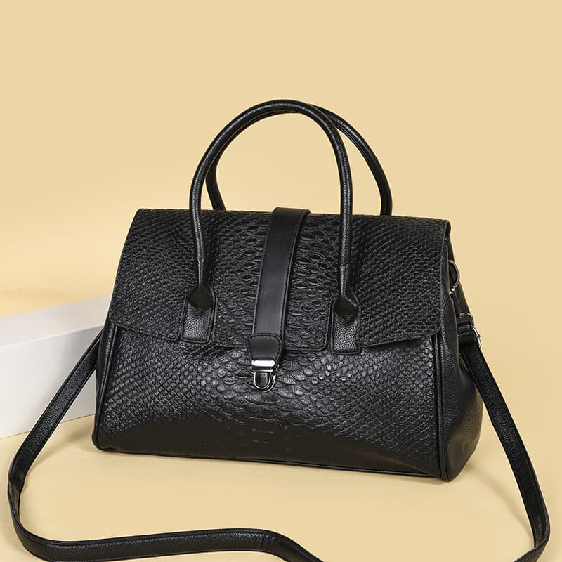 Cross-border women's bags new women's bags large capacity handbags snake pattern high-end versatile tote bag shoulder bag