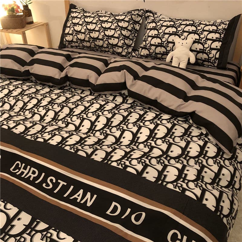 Gray Black Bed Sheet and Pillowcase Set, Bedding Four-Piece Set, Trendy Men's Simple Plaid Bedding Three-Piece Set