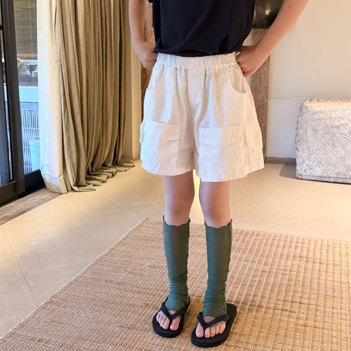 Hua Yu Xun Girls 2026 New Korean Style Summer Cargo Shorts, Breathable Loose-fit Pants for Toddlers and Kids