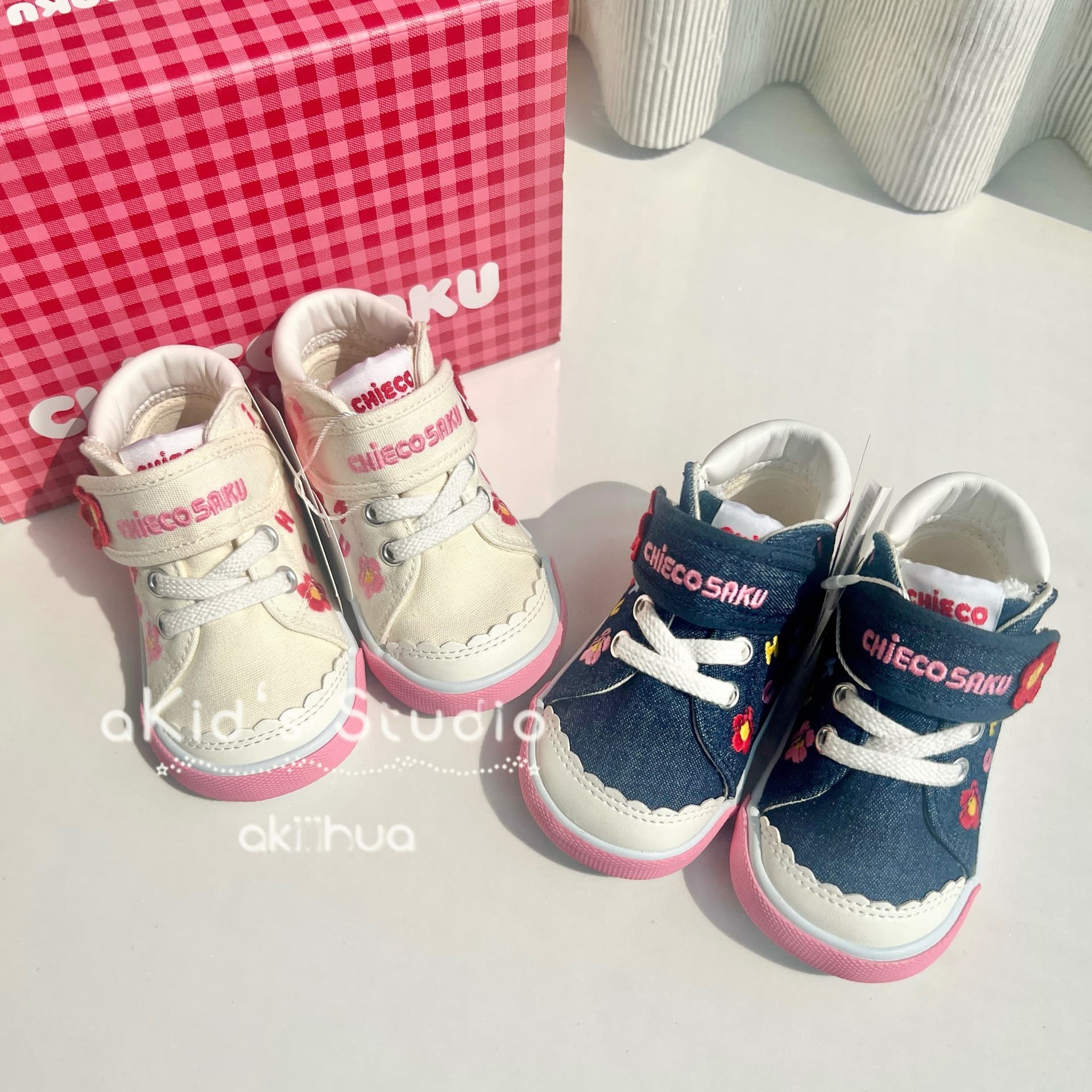 Japanese Export Children's Shoes, Miki Kae Two-Stage Flower Embroidery Hook-and-Loop Canvas Shoes, Rubber Sole Vulcanized Shoes