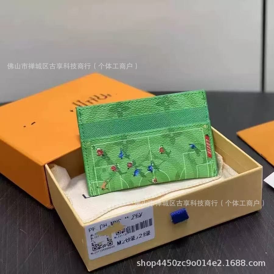 New Soccer Ocean Pocket Card Holder Card Case Luxury Unisex Coin Purse Card Sleeve