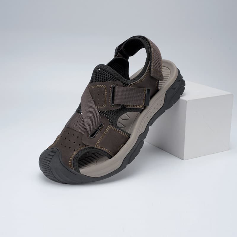 Cross-Border Summer Breathable Sandals, Top Layer Cowhide Beach Shoes, Outdoor Closed-Toe Casual Shoes, Lightweight Men's Shoes