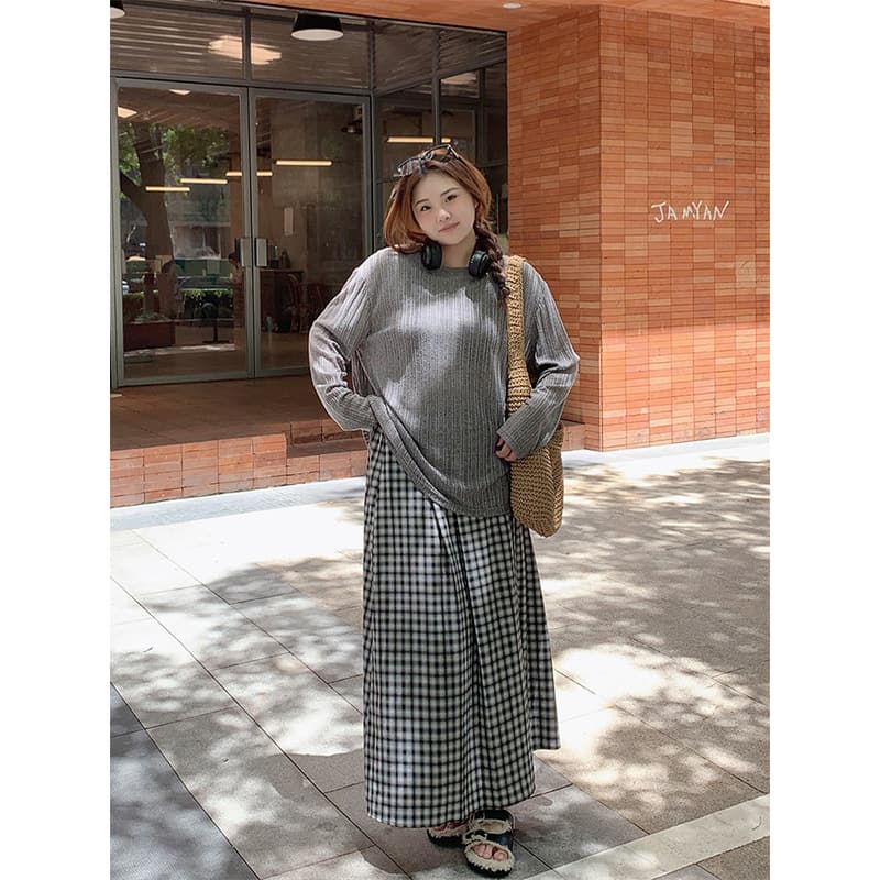Plus Size Women's Japanese High-Waist Irregular Black and White Plaid A-Line Skirt Versatile Elegant Slimming Artistic Long Skirt