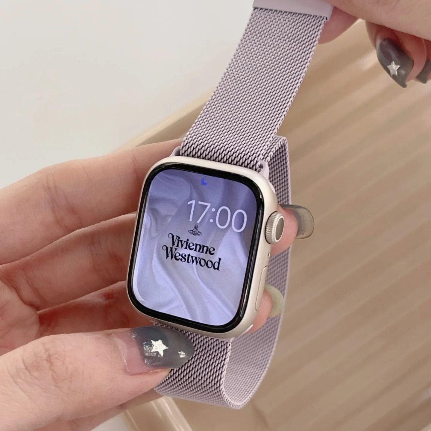 Compatible with Apple Watch 11 band, light color versatile S10 Milanese metal strong magnetic S9 S8 S7 wristband 6
