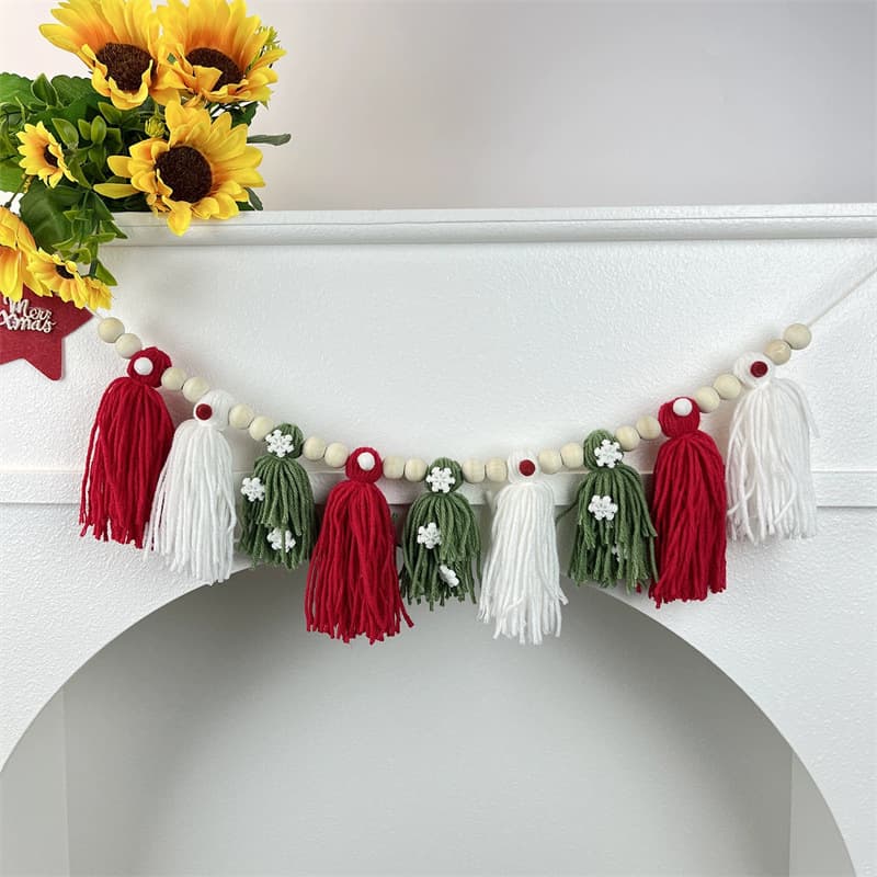 Cross-border Hot-selling Ins Christmas Fireplace Decor, Bohemian Tassel Banner, Handmade Tassel Garden Wall Decor