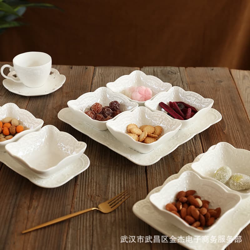 European-style embossed ceramic fruit tray, home living room dried fruit tray, compartment snack plate, candy nut plate, divided tray
