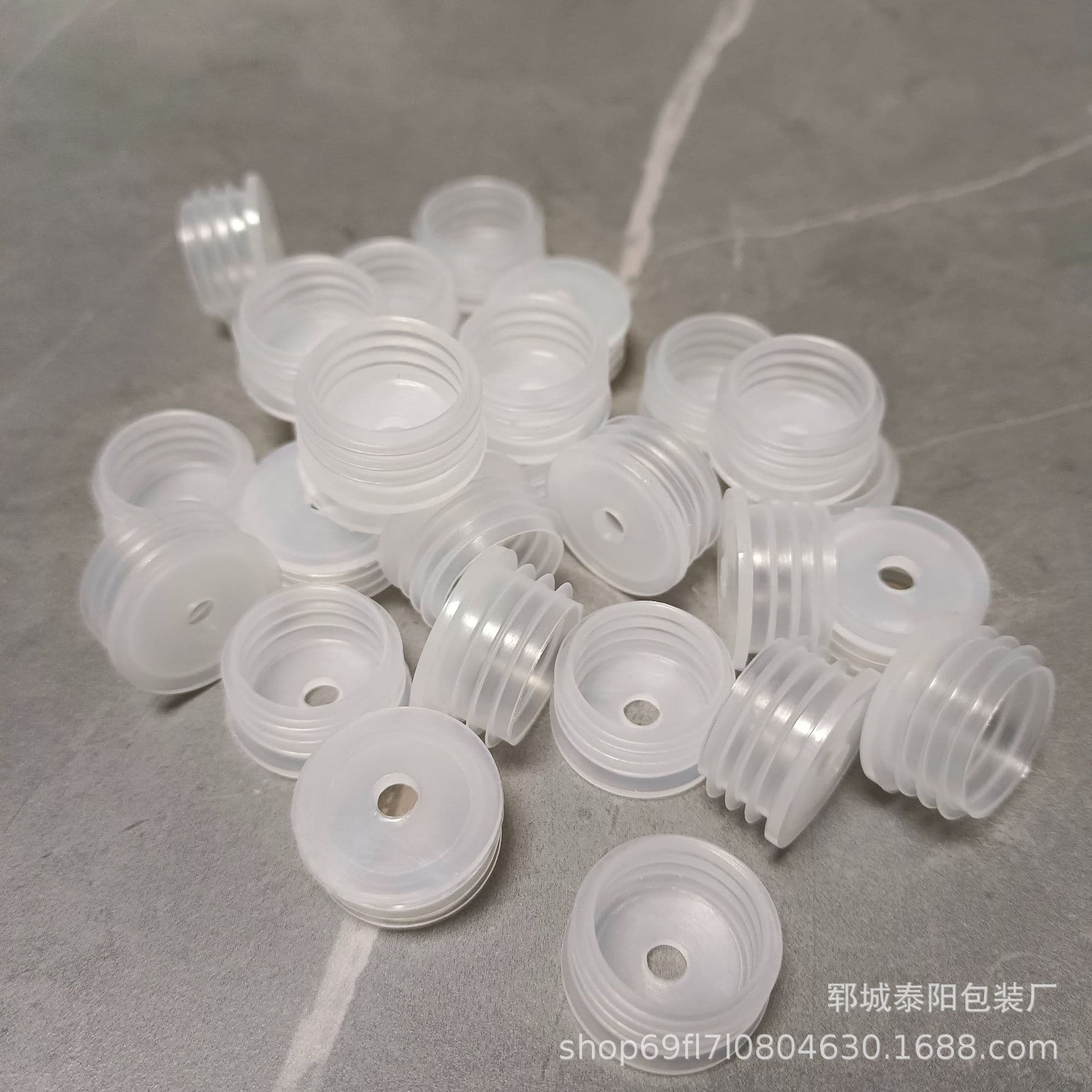 Samples available for 18, 20, 24-tooth perforated essential oil bottle plastic inserts, syringe with hole plastic inserts.