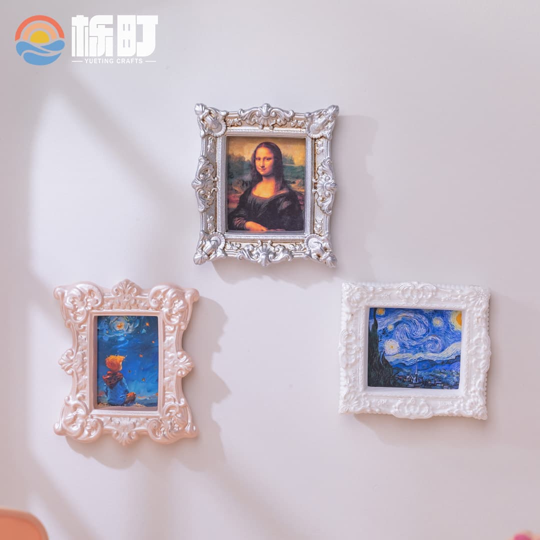 New Creative Baroque Photo Frame Miniature Landscape DIY Decoration Accessories Car Desktop Resin Figurine Wholesale