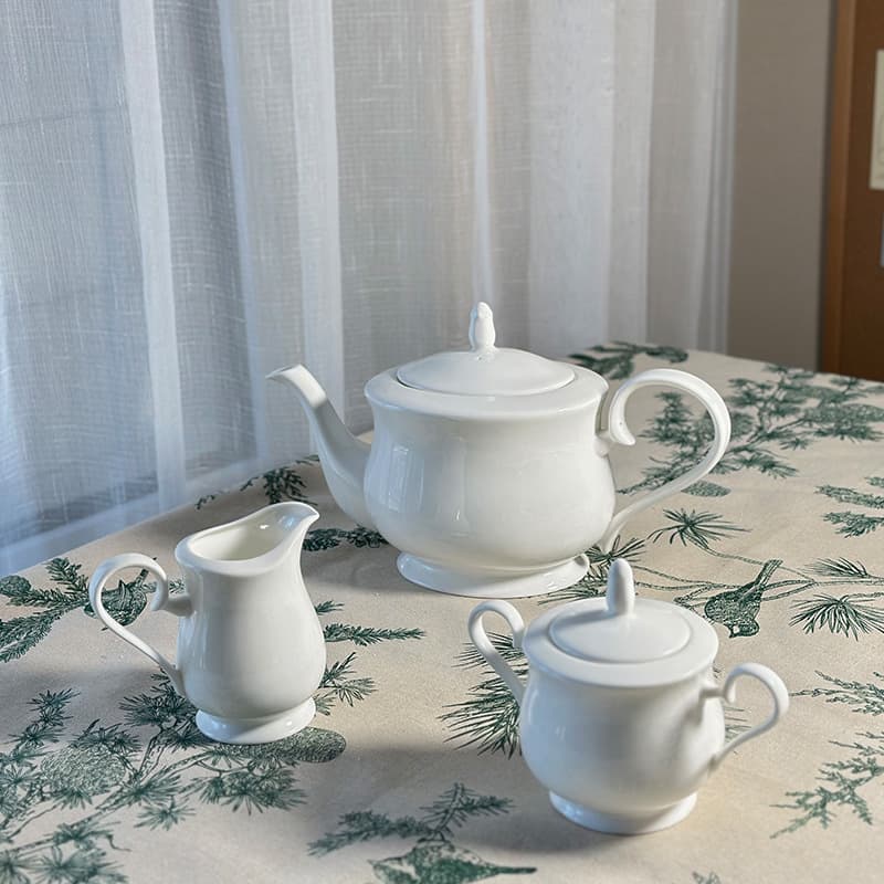 Ceramic Coffee Pot English Afternoon Tea Teapot Coffee Latte Art Pitcher Milk Jug Sugar Bowl European Coffee Set Pot Sugar Milk
