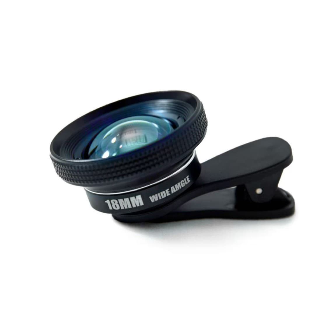 18MM 180º Wide Angle Lens - Zero Vignetting, Zero Distortion, TikTok Viral HD Selfie Live Streaming Professional Phone Lens