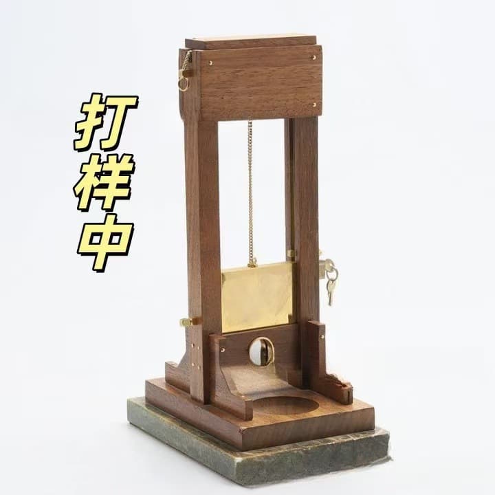 Walnut Wood DIY Leather Craft Clamp, Wide Leather Clamp for Hand Stitching, Imported Beech Wood Hand Stitching Clamp