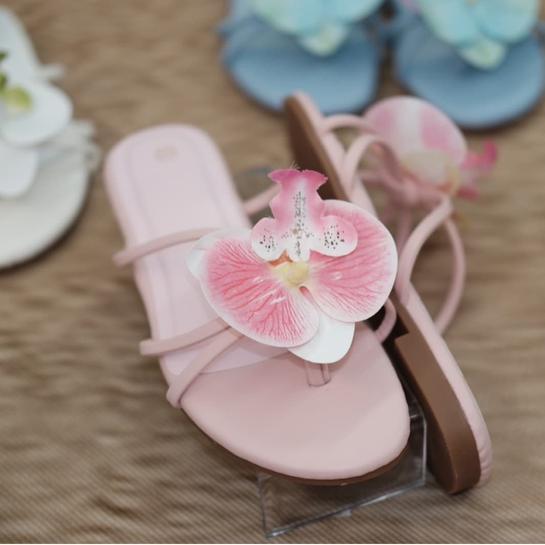 Fairy Style 3D Flower Toe Post Sandals Soft Non-Slip Flat Sandals Vacation Flip Flops Factory Direct
