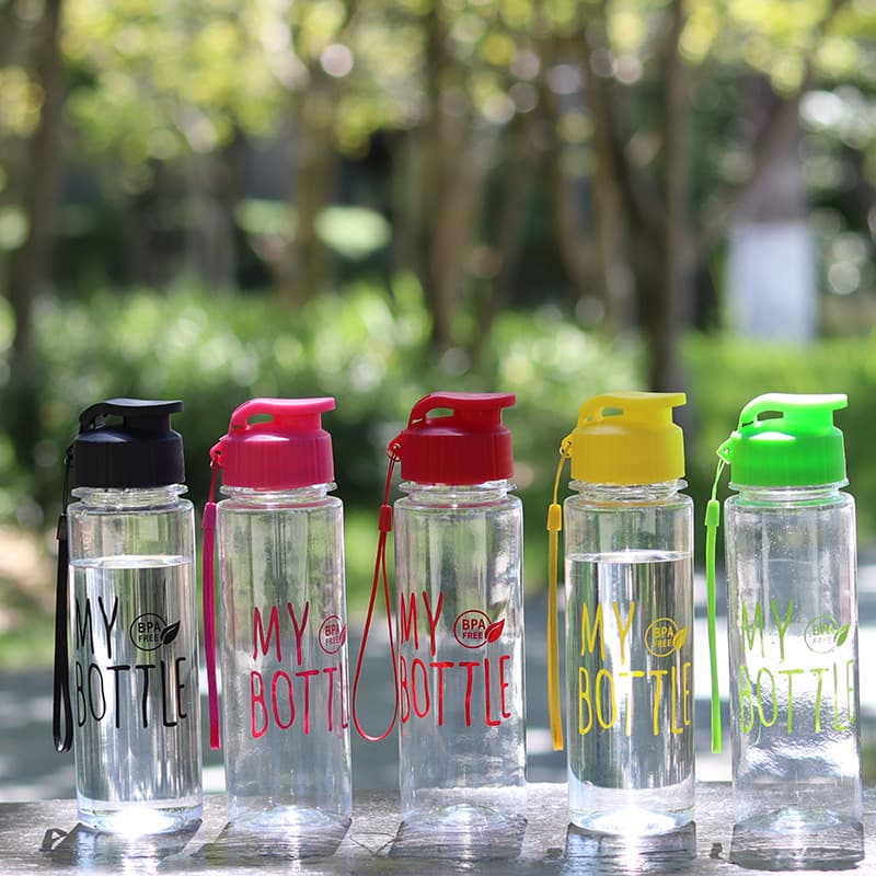 Men's and women's summer outdoor sports water bottle press flip-top drop-resistant plastic cup sealed leak-proof portable advertising cup