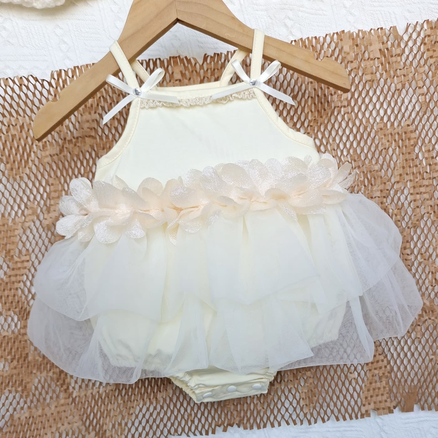New style baby girl's summer gauze skirt, baby girl's mesh jumpsuit, newborn princess sling harem