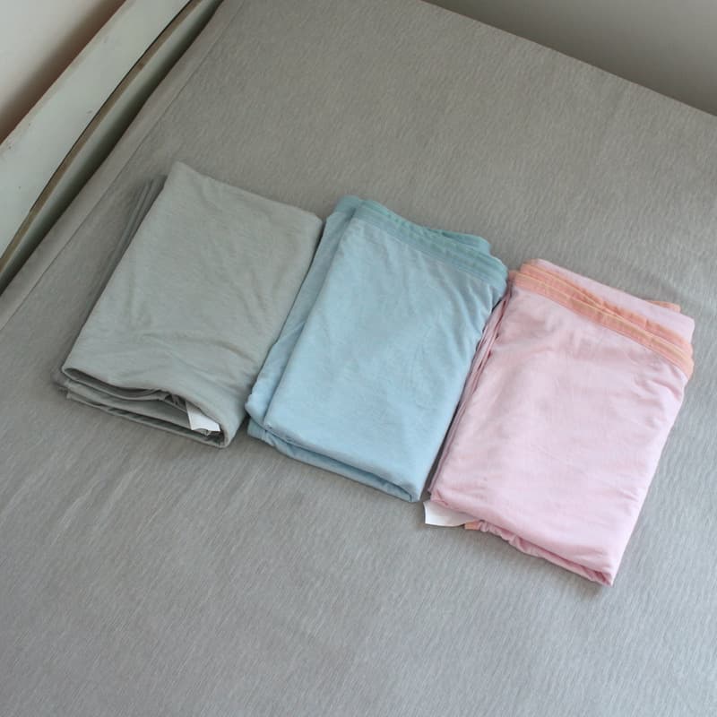 Minor imperfections, high-tech cooling blanket, cloud pattern, double-sided ultra-cooling blanket, ice silk, summer blanket, spring and autumn.