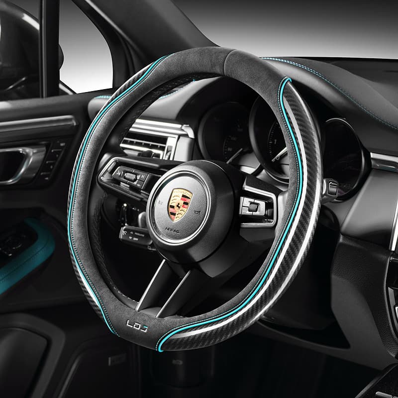 Dropshipping wholesale new carbon fiber suede steering wheel cover anti-slip universal style breathable and fashionable for all seasons