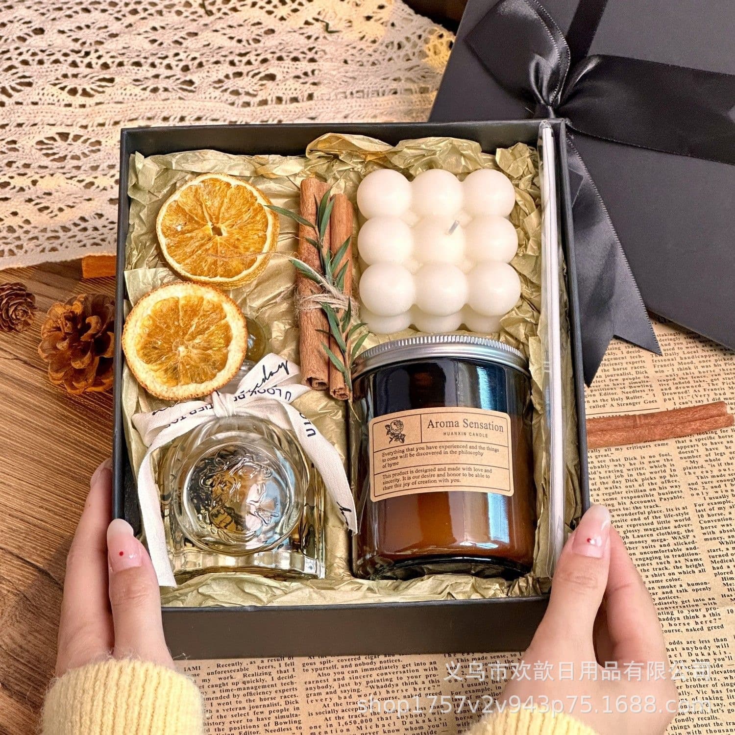 Vintage Unique High-Design Holiday Gift for Friends and Besties, Birthday Present, Flameless Home Fragrance with Long-Lasting Scent, Souvenir Gift