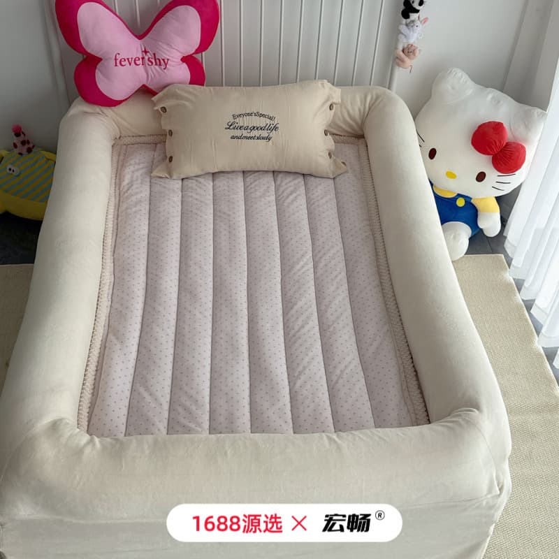 Class A autumn and winter warm milk velvet human dog kennel with edged sheets and removable and washable baby anti-fall mattress